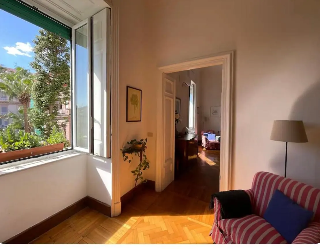 Holiday home Casa Amedeo Bellissima Centrale Naples