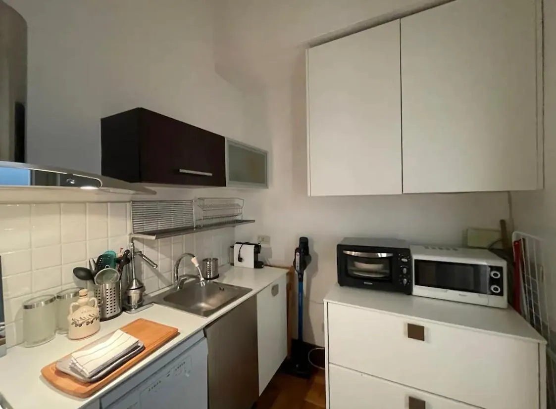 Casa Amedeo Bellissima Centrale Naples